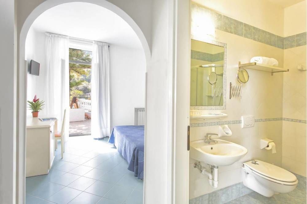 Hotel Terme Miramonte & Mare カザミッチョラ・テルメ エクステリア 写真